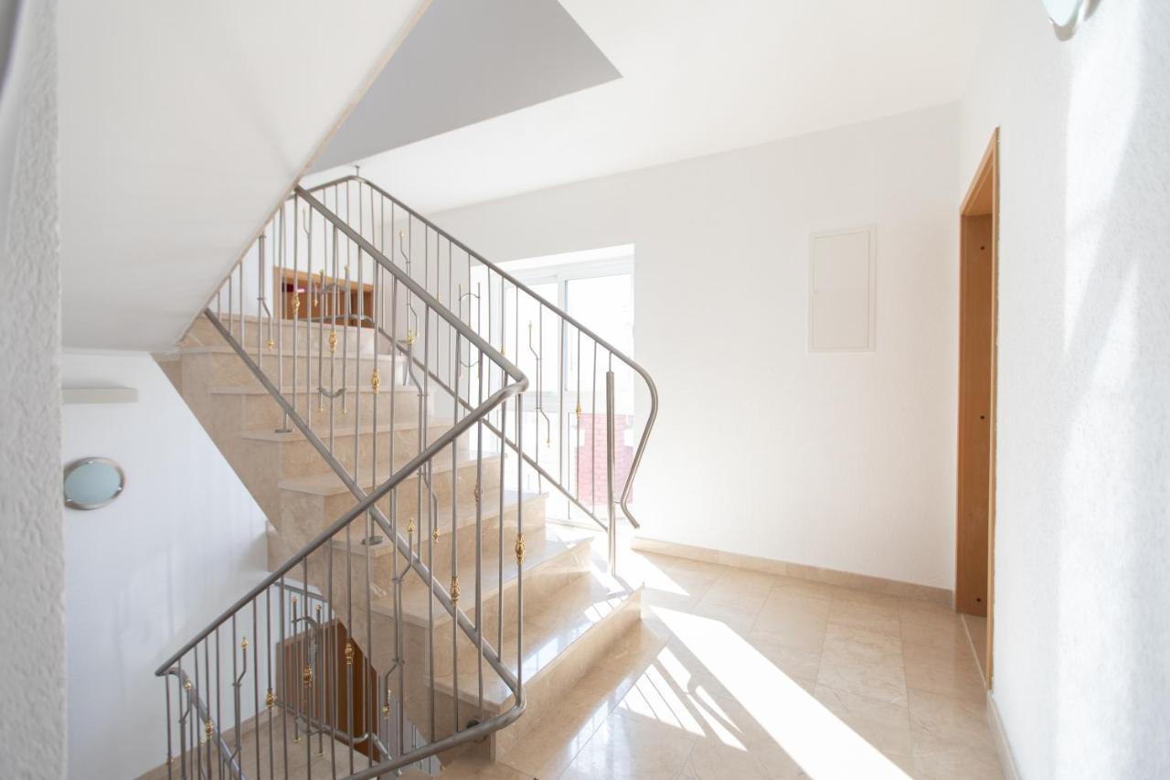 Hotel Buenavista Beach House Trogir Mastrinka Bagian luar foto