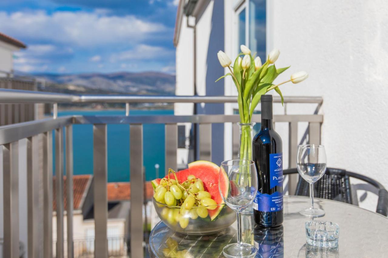Hotel Buenavista Beach House Trogir Mastrinka Bagian luar foto