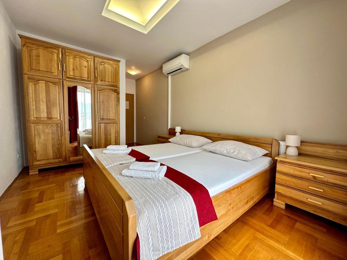 Hotel Buenavista Beach House Trogir Mastrinka Bagian luar foto