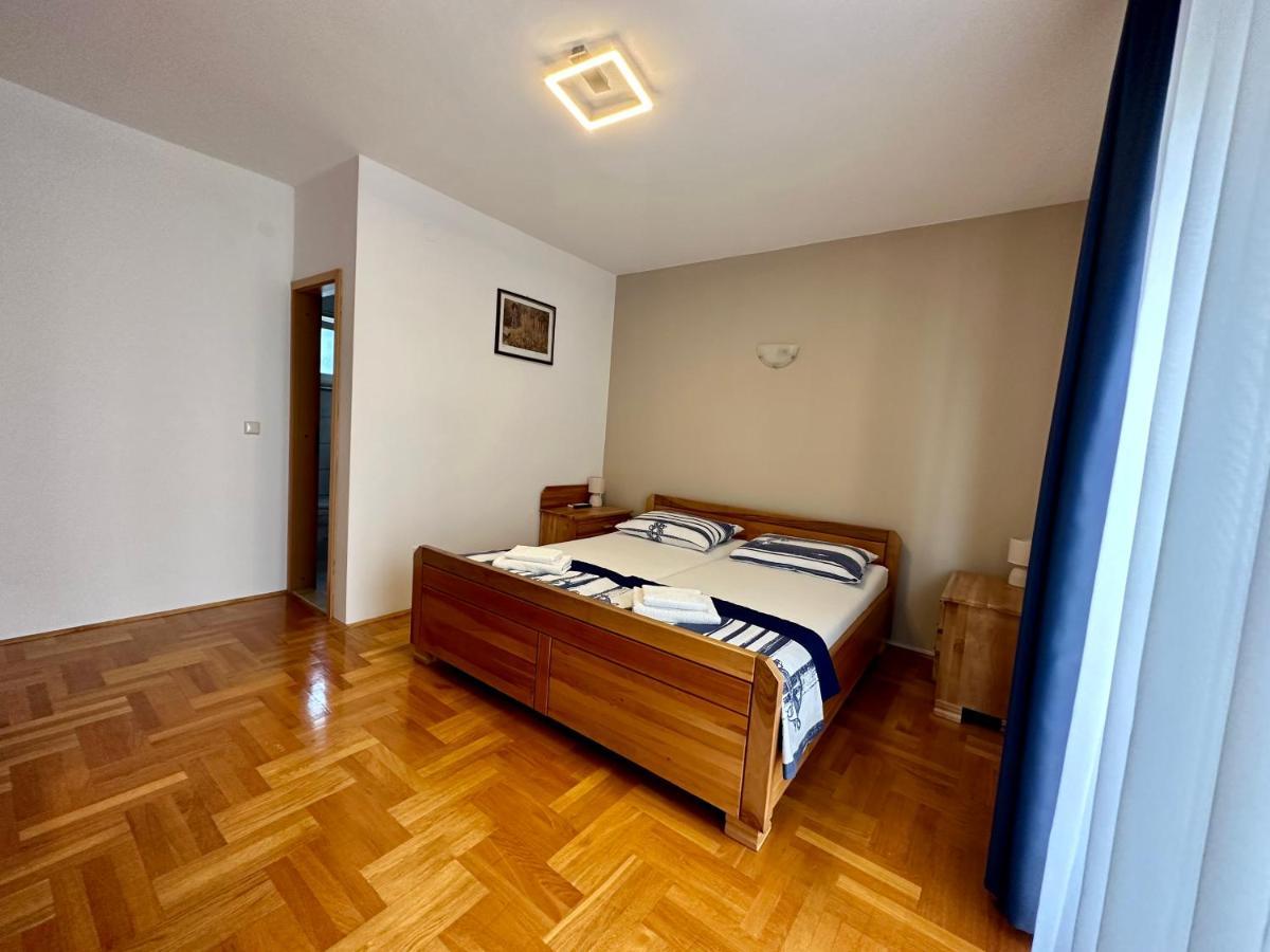 Hotel Buenavista Beach House Trogir Mastrinka Bagian luar foto