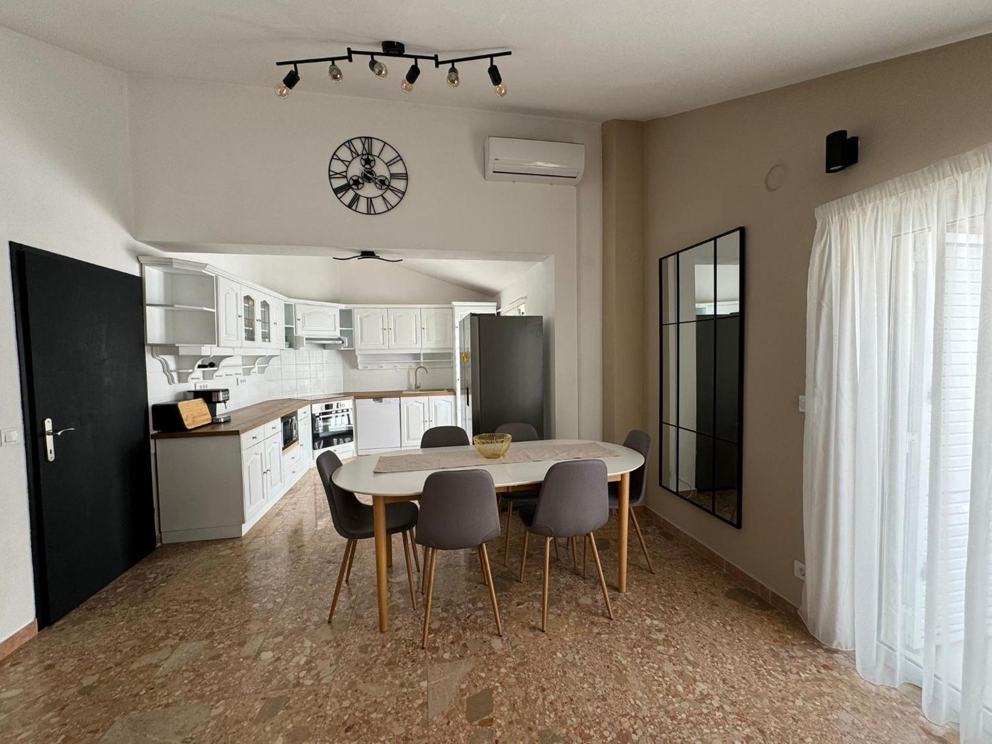 Hotel Buenavista Beach House Trogir Mastrinka Bagian luar foto